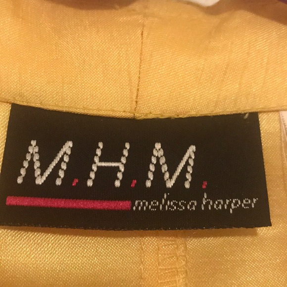 Button down long shirt - Picture 2 of 3